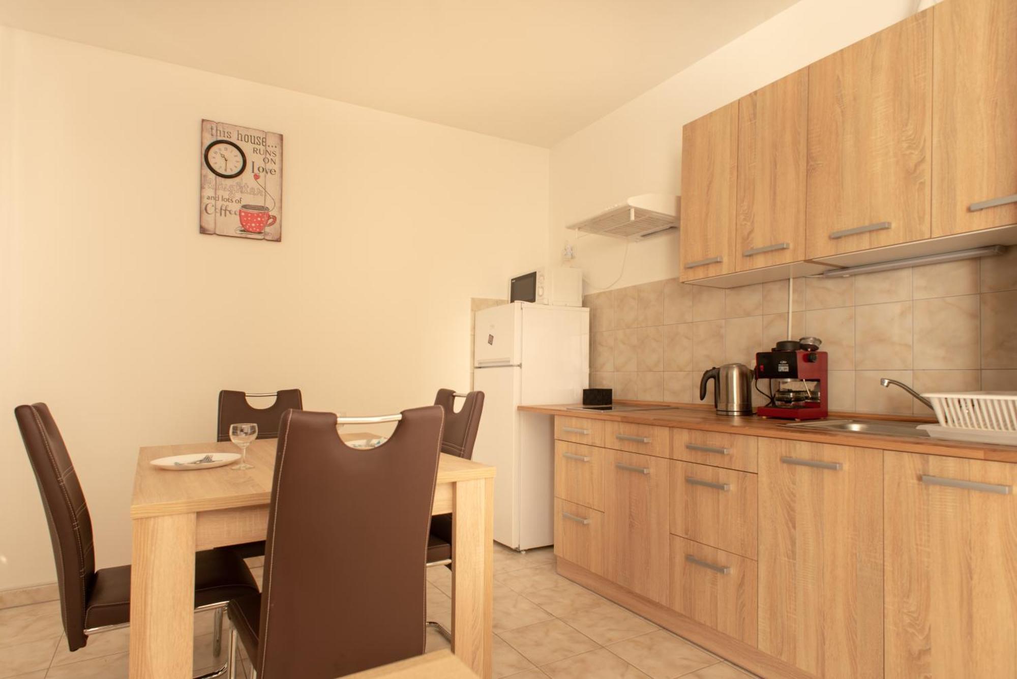 Modor Apartman Alsopahok Exterior photo