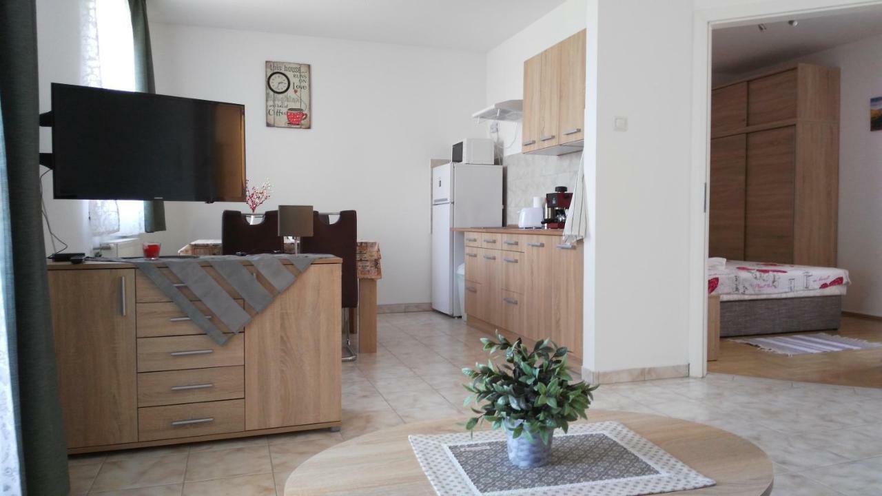 Modor Apartman Alsopahok Exterior photo